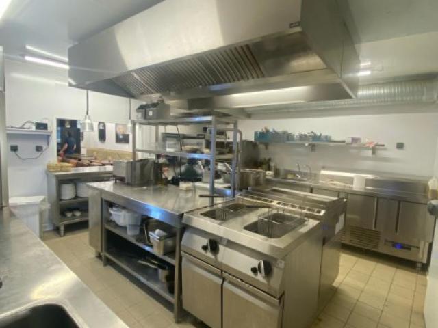 Installation plomberie et gaz dans un nouveau restaurant à Coutances